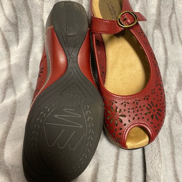 New Craft & Barrow red open toe dark red shoes. Sz 9 - Picture 3 of 4